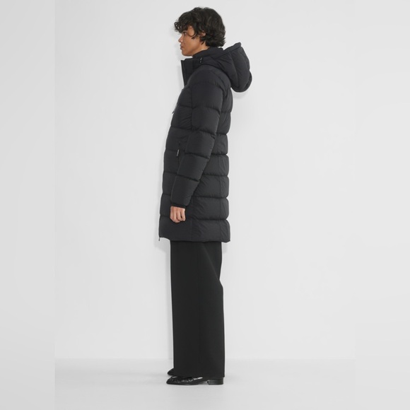 Aritzia The SuperSnug Puff Mid Puffer Jacket in Black Size Medium - Picture 5 of 15